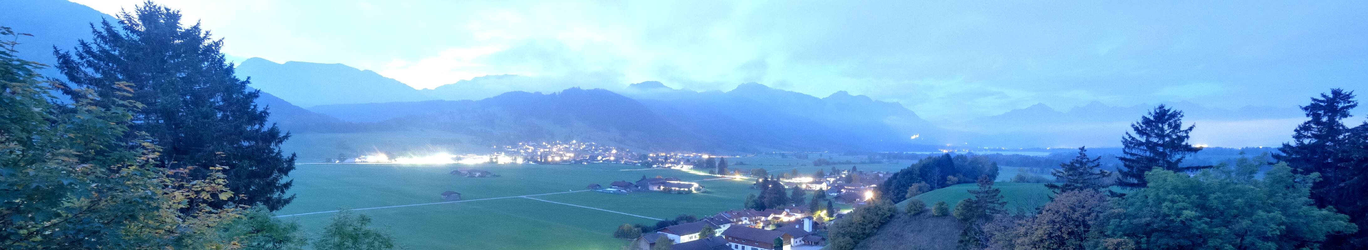 Archiv Foto Webcam Halblech - Blick über Buching