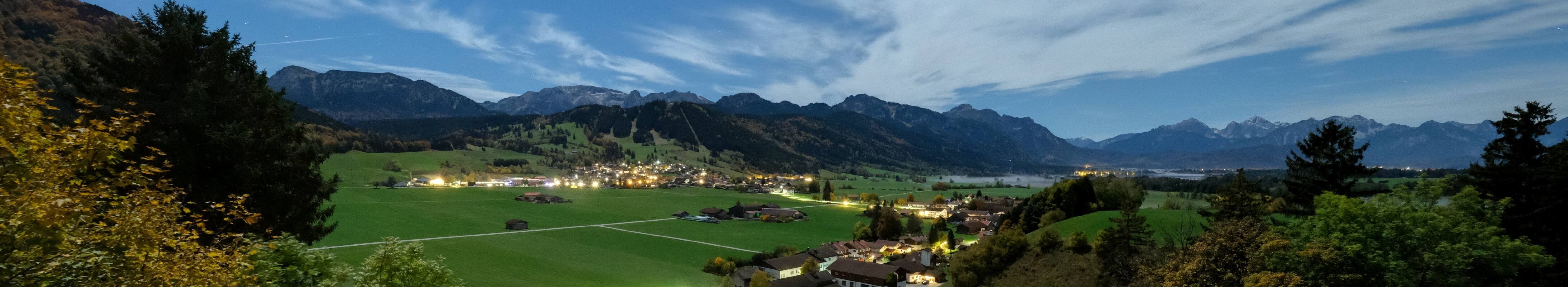 Archiv Foto Webcam Halblech - Blick über Buching