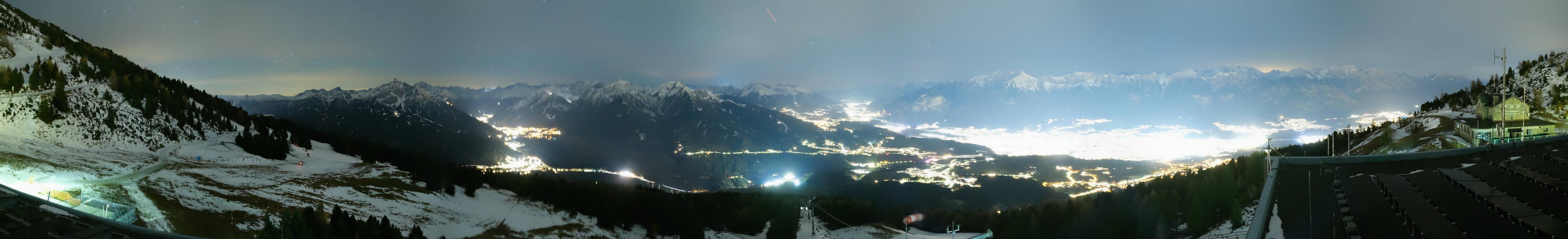 Archiv Foto Webcam Patscherkofel - Blick auf Innsbruck