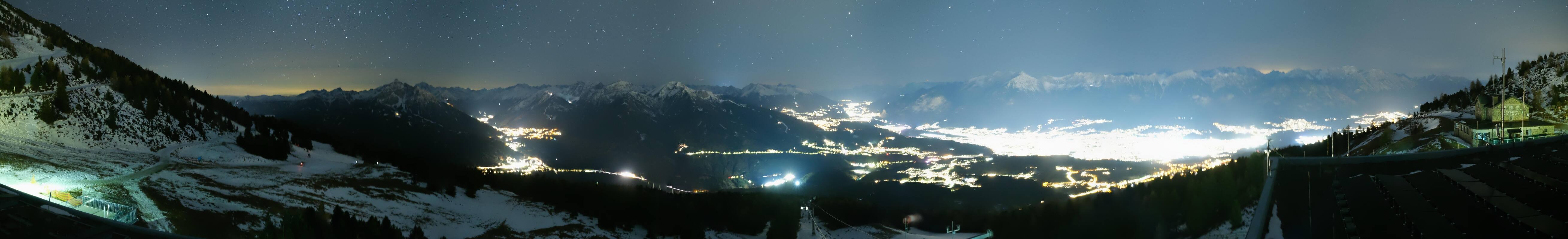 Archiv Foto Webcam Patscherkofel - Blick auf Innsbruck