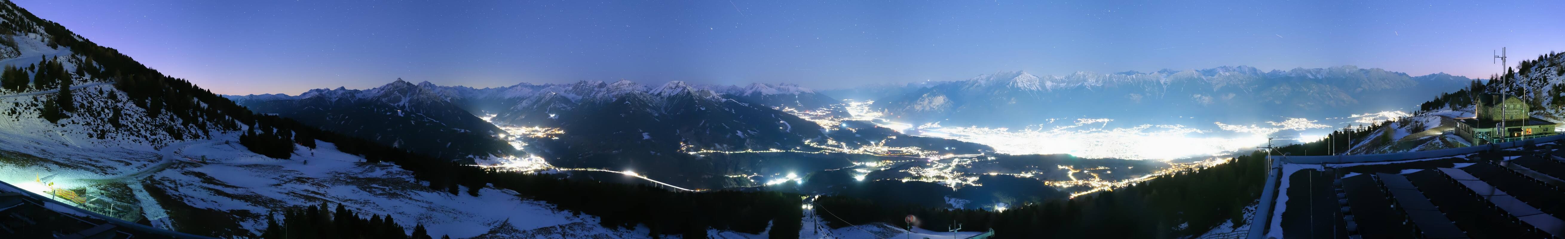 Archiv Foto Webcam Patscherkofel - Blick auf Innsbruck