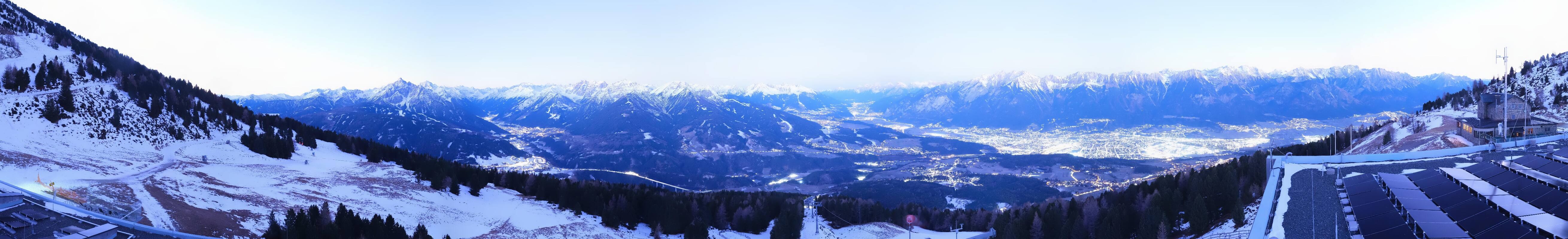 Archiv Foto Webcam Patscherkofel - Blick auf Innsbruck