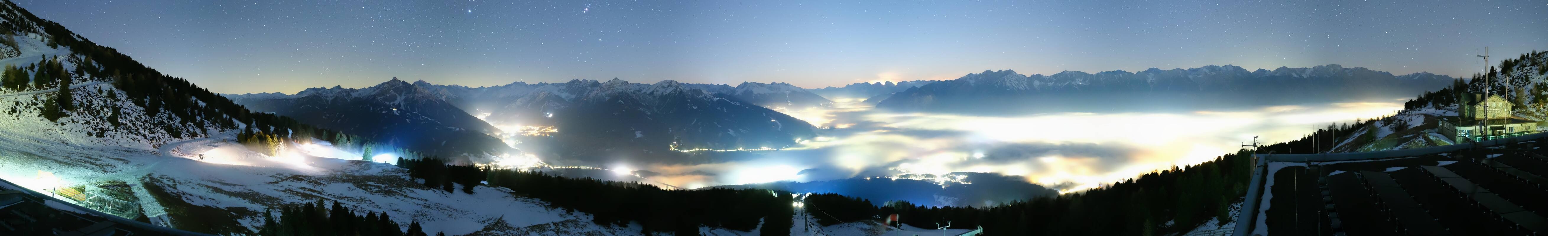 Archiv Foto Webcam Patscherkofel - Blick auf Innsbruck