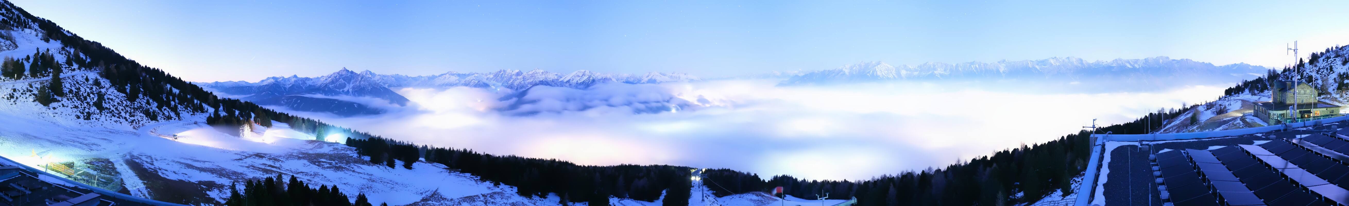 Archiv Foto Webcam Patscherkofel - Blick auf Innsbruck