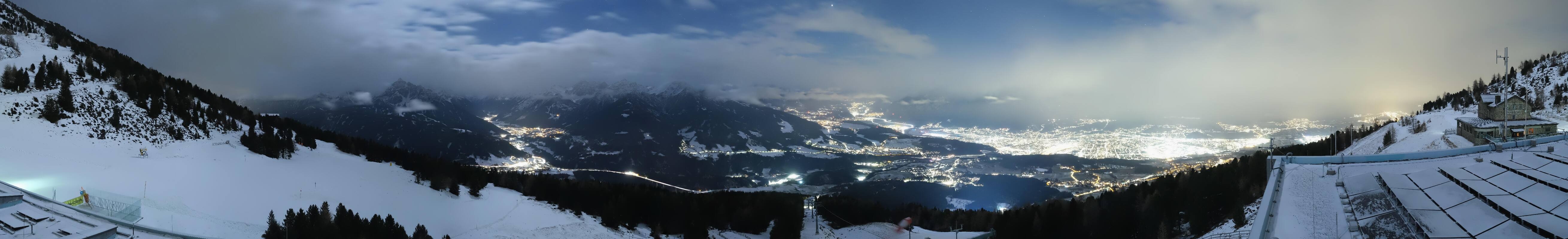 Archiv Foto Webcam Patscherkofel - Blick auf Innsbruck
