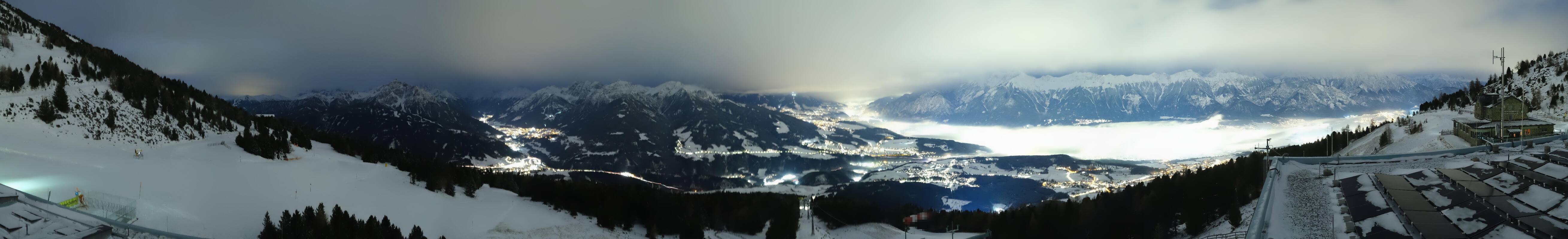 Archiv Foto Webcam Patscherkofel - Blick auf Innsbruck
