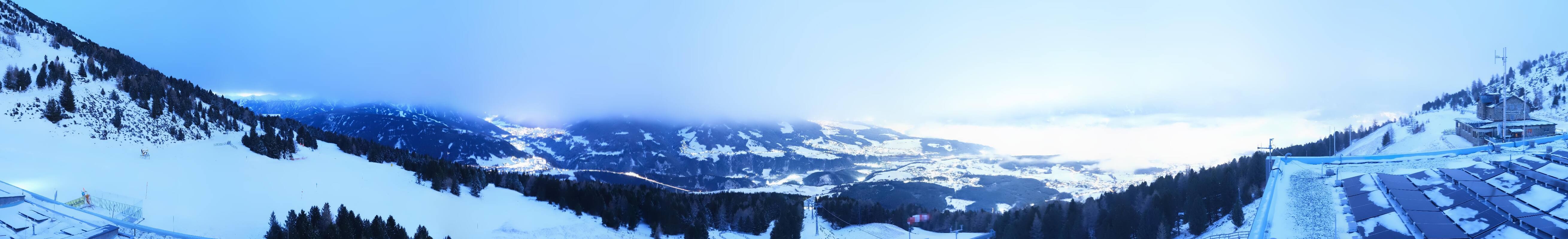 Archiv Foto Webcam Patscherkofel - Blick auf Innsbruck