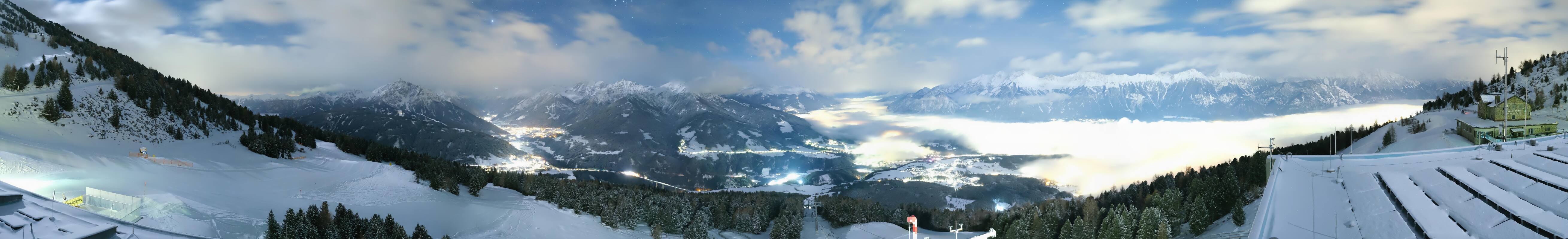 Archiv Foto Webcam Patscherkofel - Blick auf Innsbruck