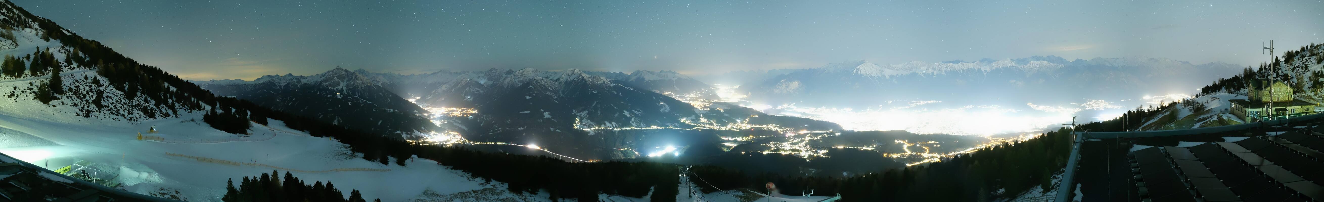 Archiv Foto Webcam Patscherkofel - Blick auf Innsbruck