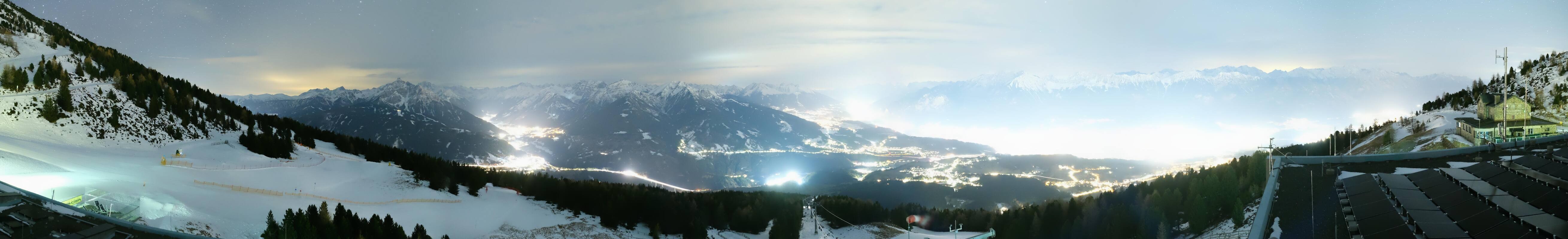 Archiv Foto Webcam Patscherkofel - Blick auf Innsbruck