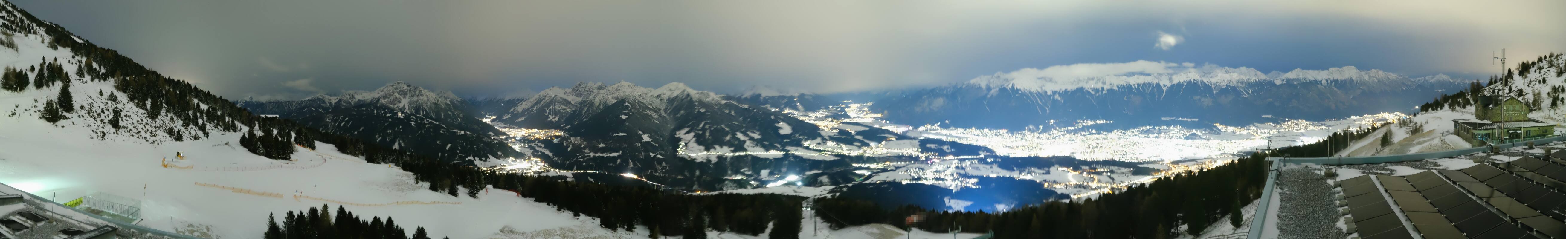 Archiv Foto Webcam Patscherkofel - Blick auf Innsbruck