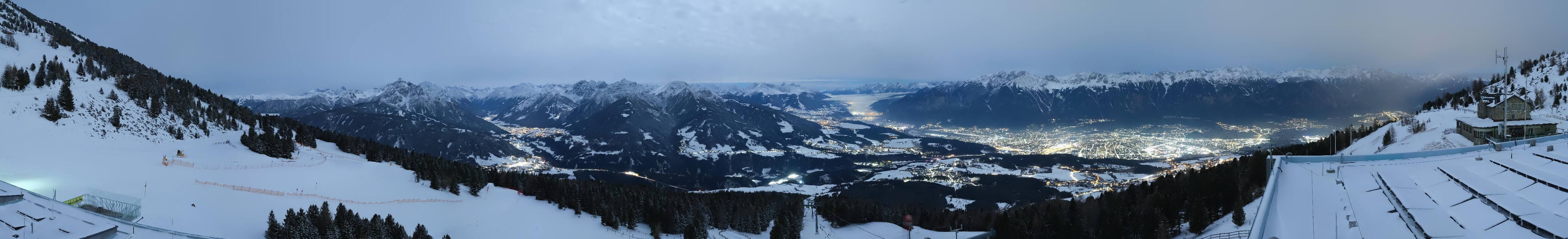 Archiv Foto Webcam Patscherkofel - Blick auf Innsbruck