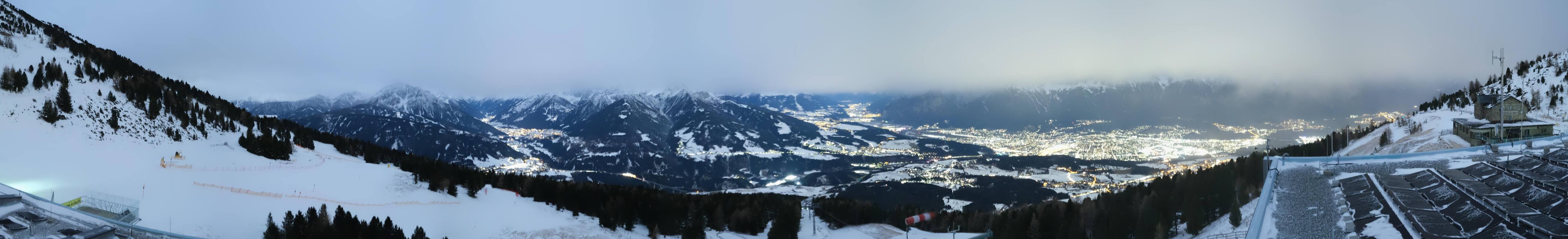 Archiv Foto Webcam Patscherkofel - Blick auf Innsbruck