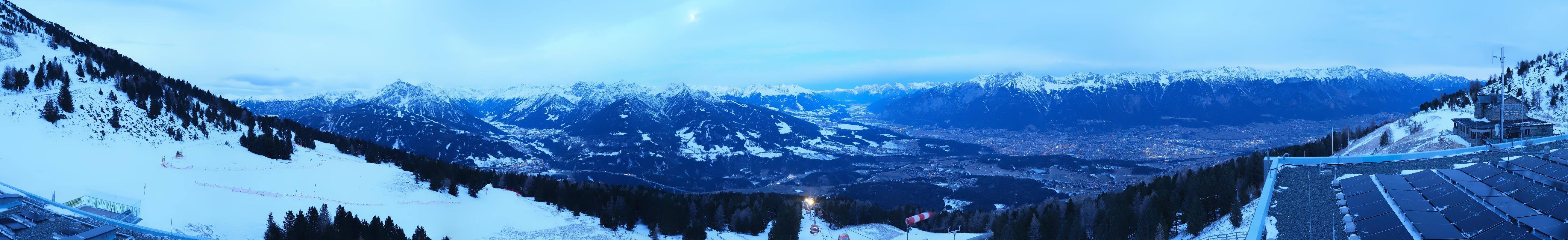 Archiv Foto Webcam Patscherkofel - Blick auf Innsbruck
