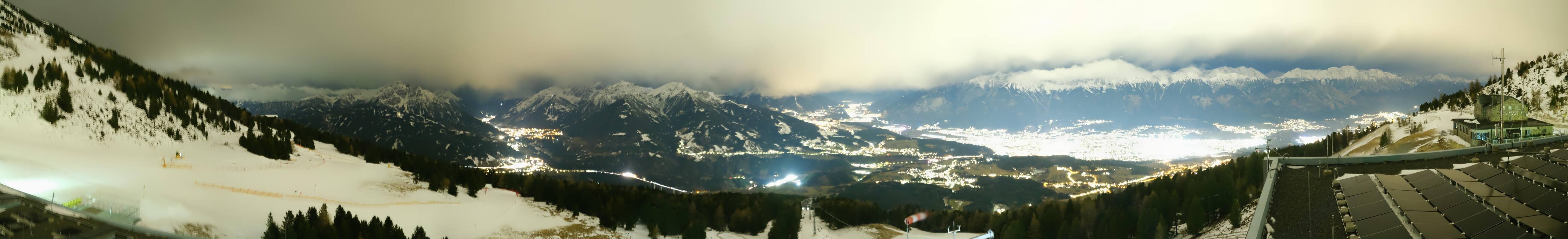 Archiv Foto Webcam Patscherkofel - Blick auf Innsbruck