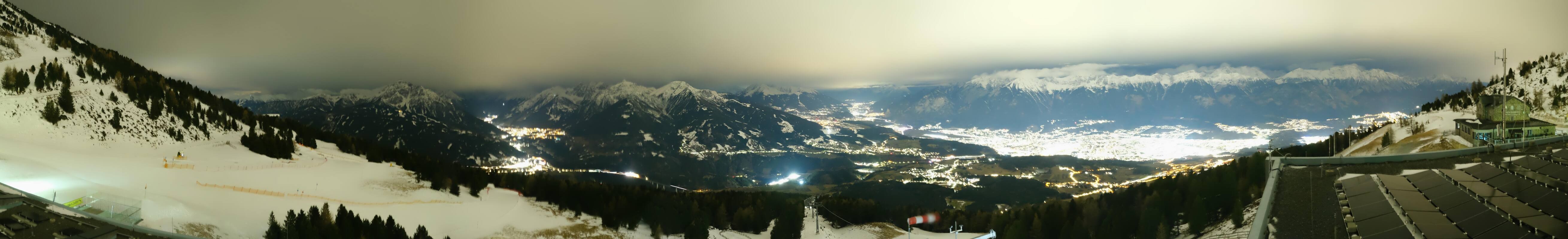 Archiv Foto Webcam Patscherkofel - Blick auf Innsbruck