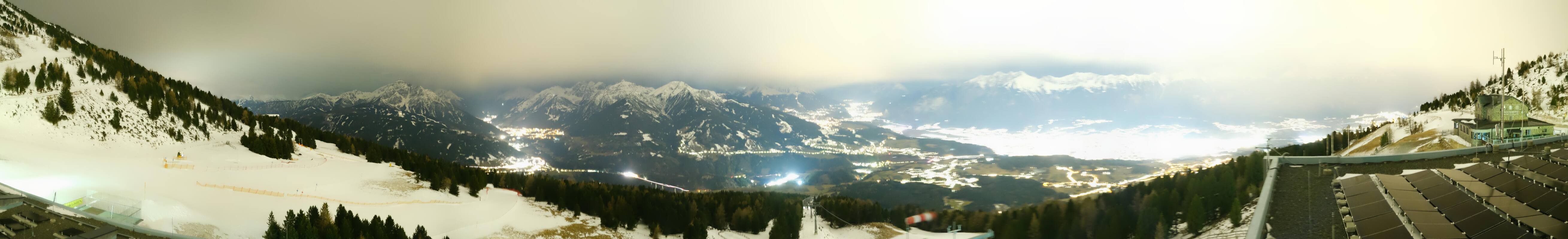 Archiv Foto Webcam Patscherkofel - Blick auf Innsbruck