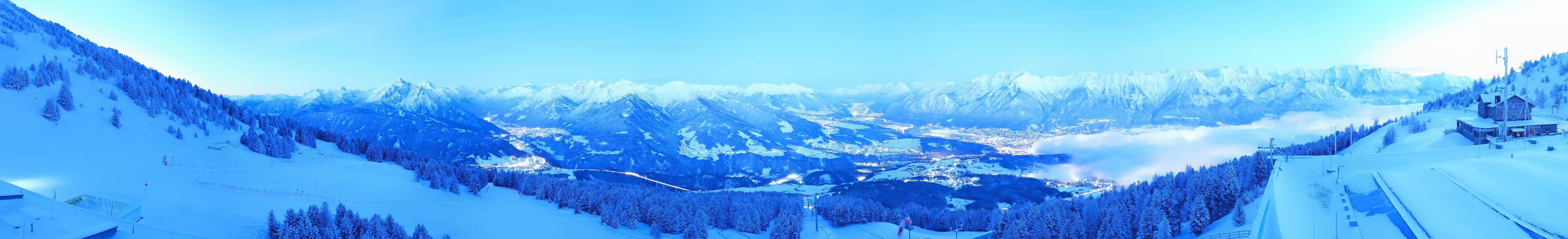 Archiv Foto Webcam Patscherkofel - Blick auf Innsbruck