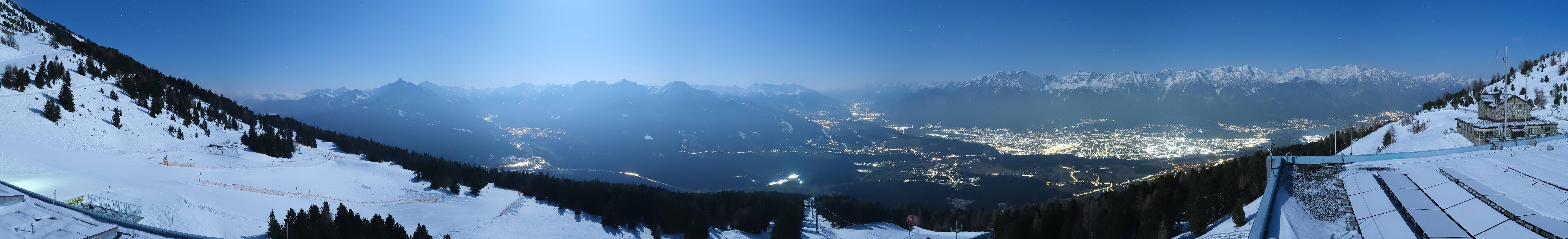 Archiv Foto Webcam Patscherkofel - Blick auf Innsbruck
