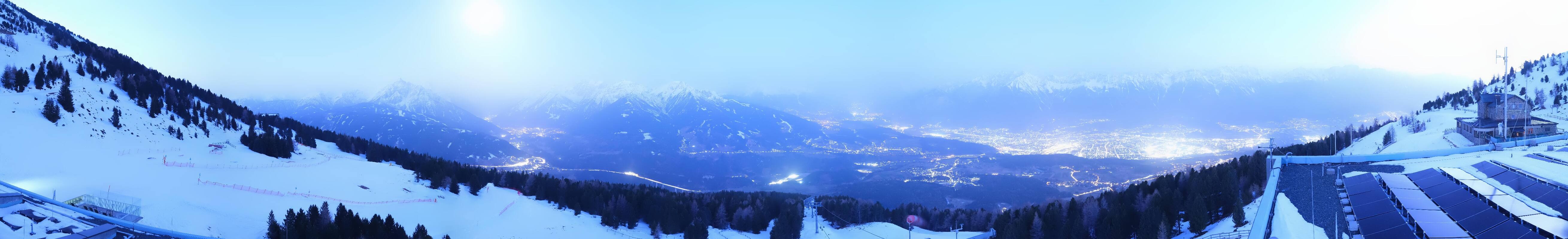 Archiv Foto Webcam Patscherkofel - Blick auf Innsbruck