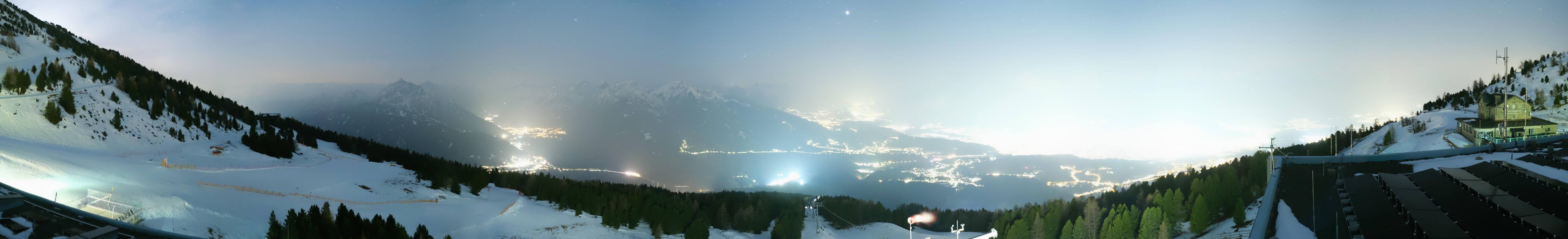 Archiv Foto Webcam Patscherkofel - Blick auf Innsbruck