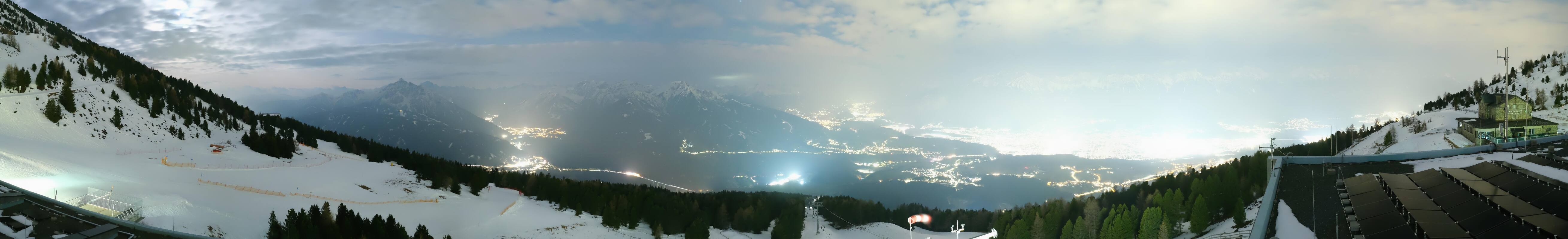 Archiv Foto Webcam Patscherkofel - Blick auf Innsbruck