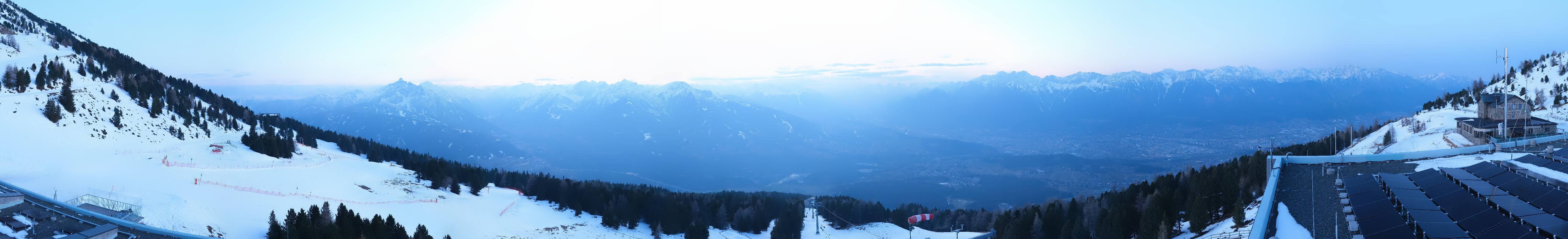 Archiv Foto Webcam Patscherkofel - Blick auf Innsbruck
