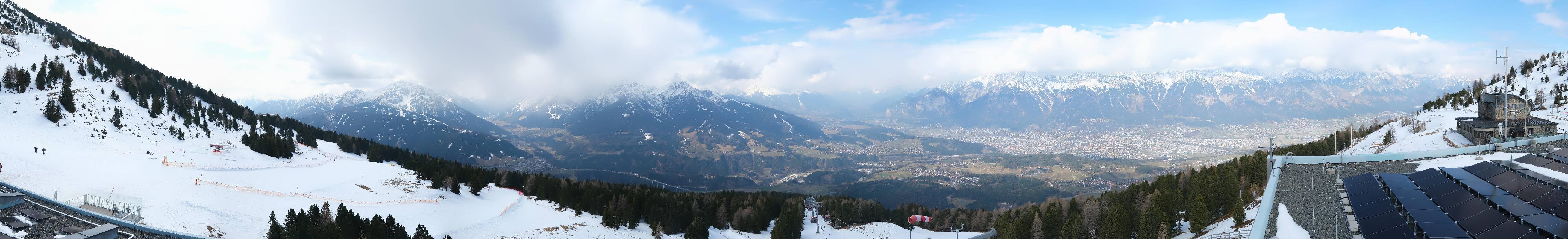 Archiv Foto Webcam Patscherkofel - Blick auf Innsbruck