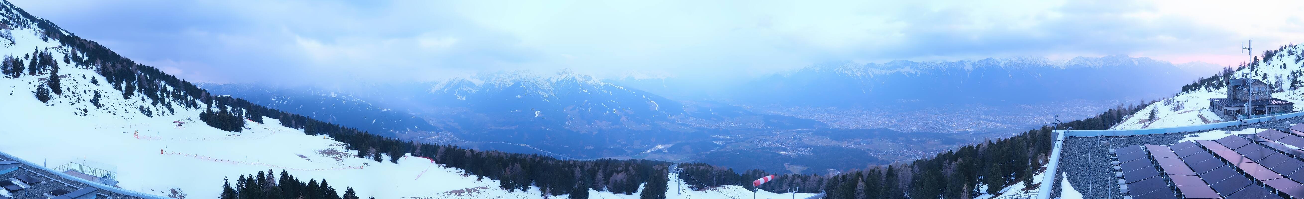 Archiv Foto Webcam Patscherkofel - Blick auf Innsbruck
