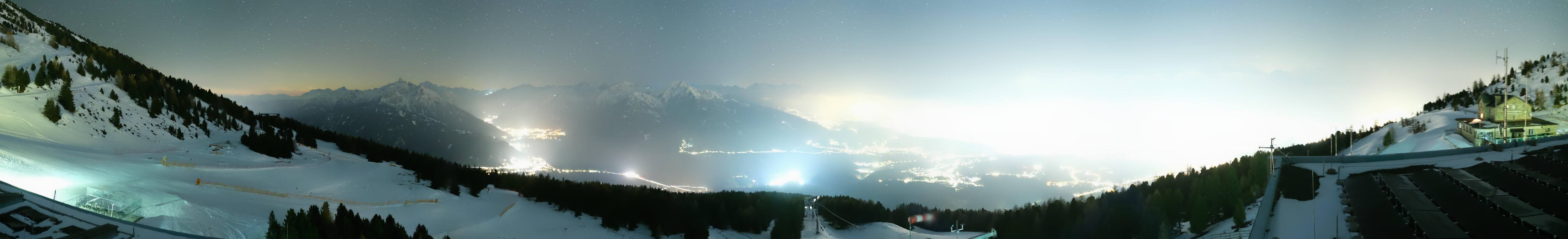 Archiv Foto Webcam Patscherkofel - Blick auf Innsbruck