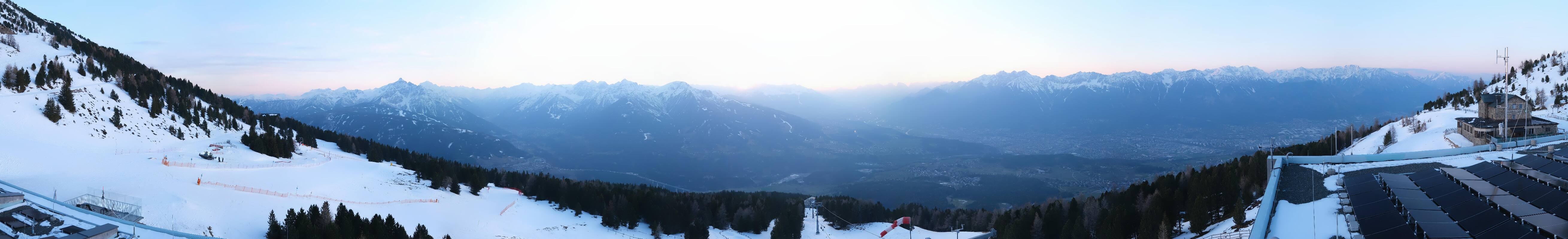Archiv Foto Webcam Patscherkofel - Blick auf Innsbruck