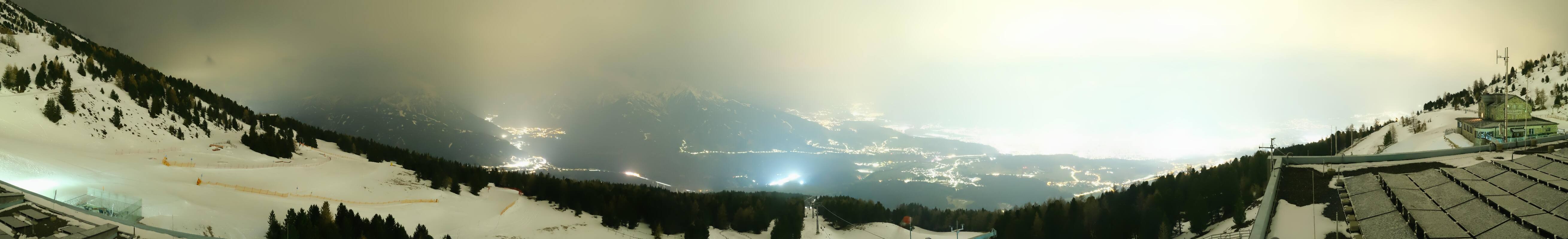 Archiv Foto Webcam Patscherkofel - Blick auf Innsbruck