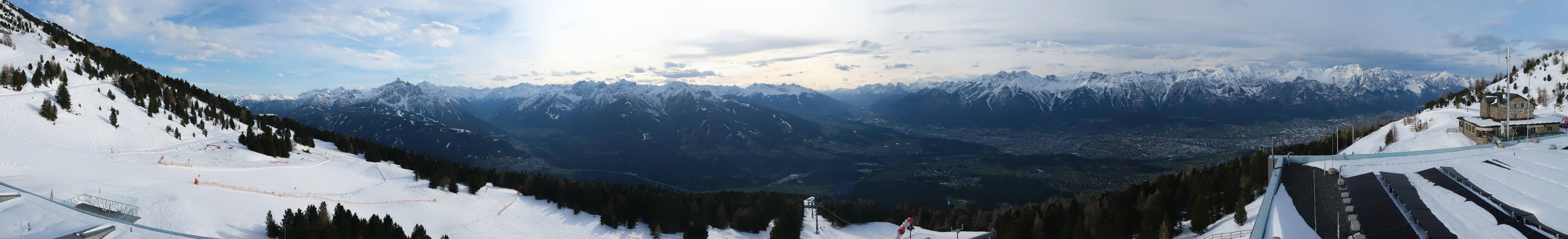 Archiv Foto Webcam Patscherkofel - Blick auf Innsbruck