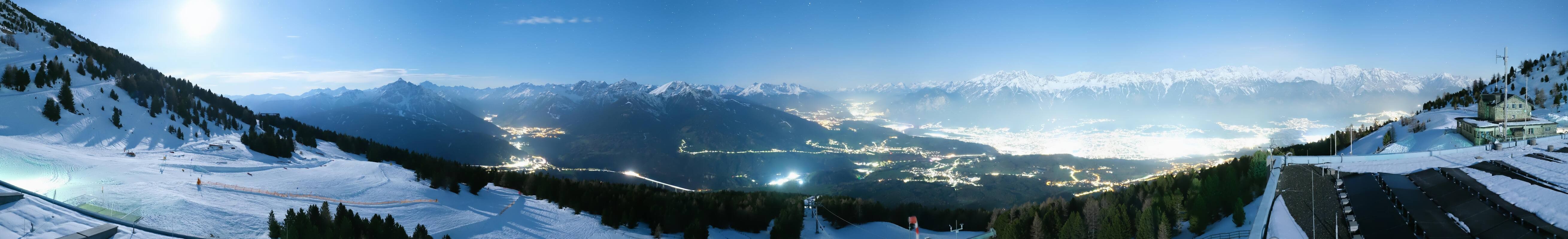Archiv Foto Webcam Patscherkofel - Blick auf Innsbruck