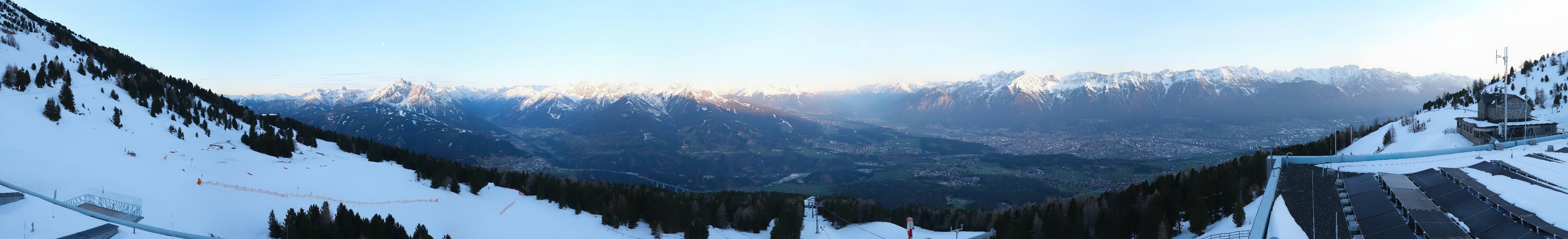 Archiv Foto Webcam Patscherkofel - Blick auf Innsbruck