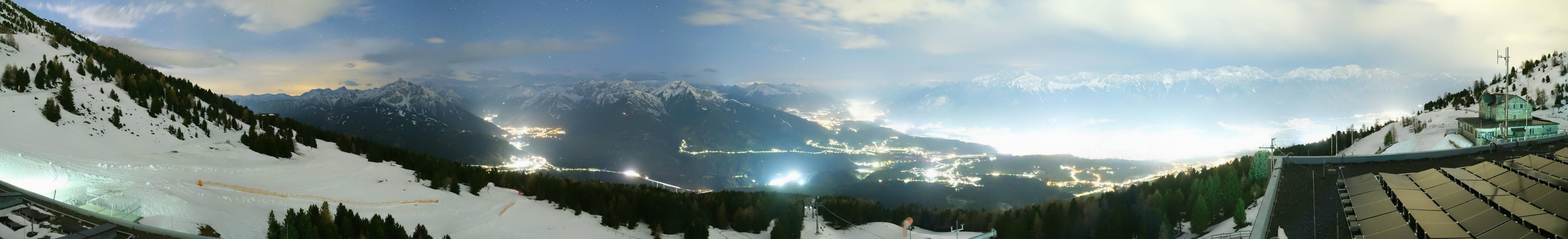 Archiv Foto Webcam Patscherkofel - Blick auf Innsbruck