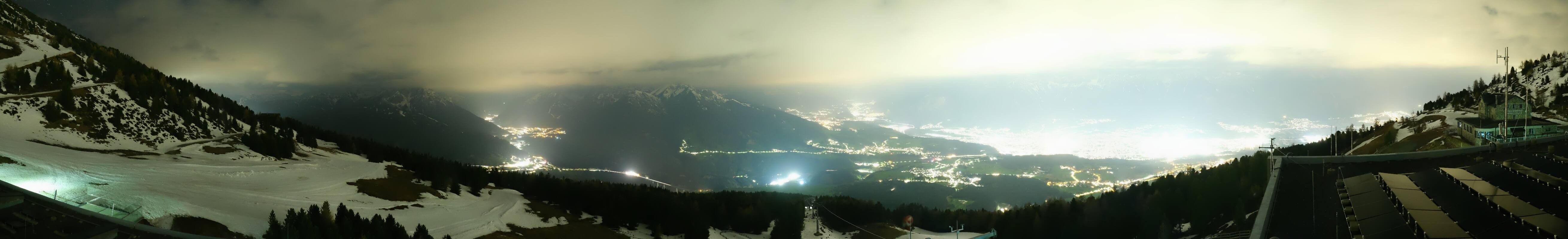 Archiv Foto Webcam Patscherkofel - Blick auf Innsbruck