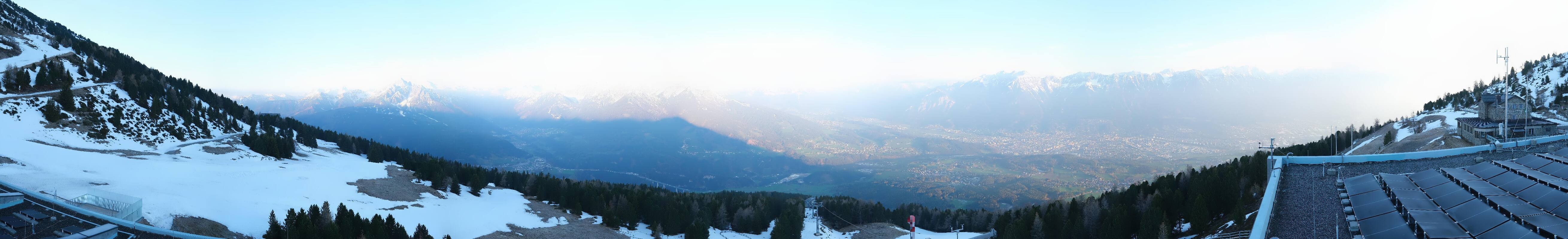 Archiv Foto Webcam Patscherkofel - Blick auf Innsbruck