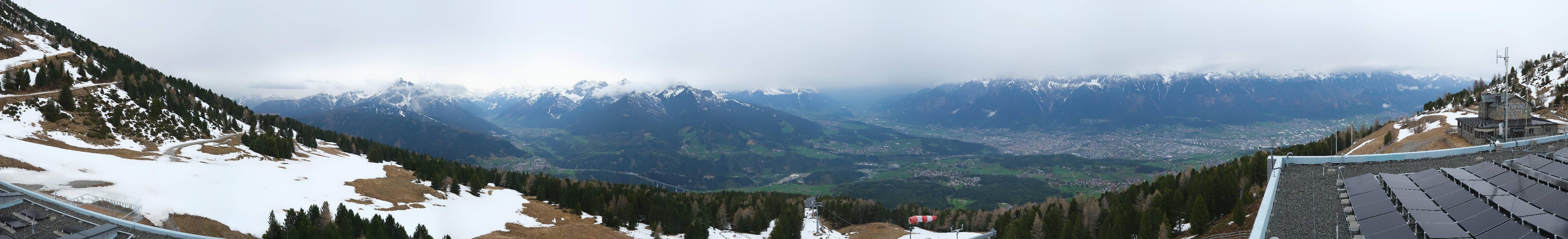 Archiv Foto Webcam Patscherkofel - Blick auf Innsbruck