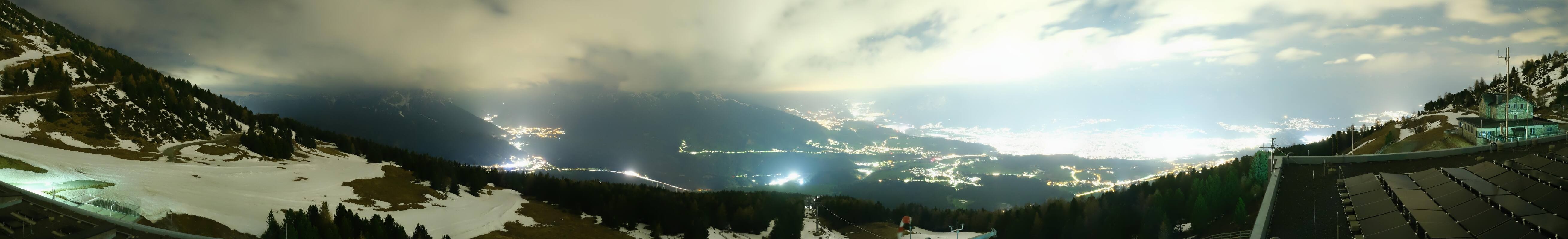 Archiv Foto Webcam Patscherkofel - Blick auf Innsbruck