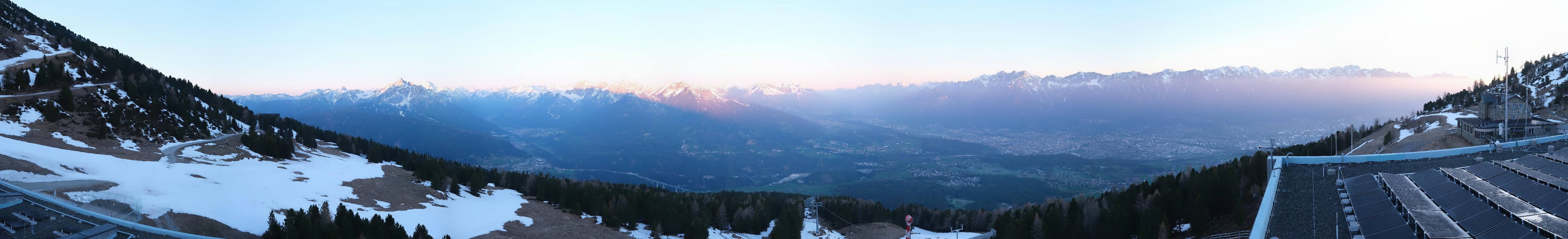 Archiv Foto Webcam Patscherkofel - Blick auf Innsbruck
