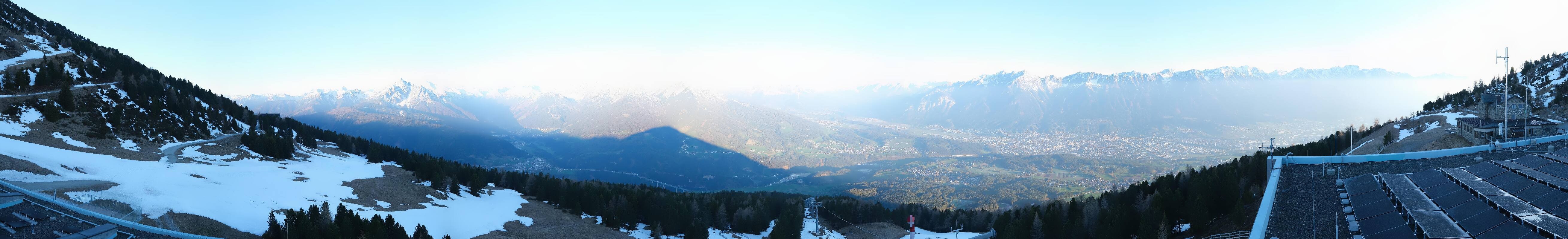 Archiv Foto Webcam Patscherkofel - Blick auf Innsbruck