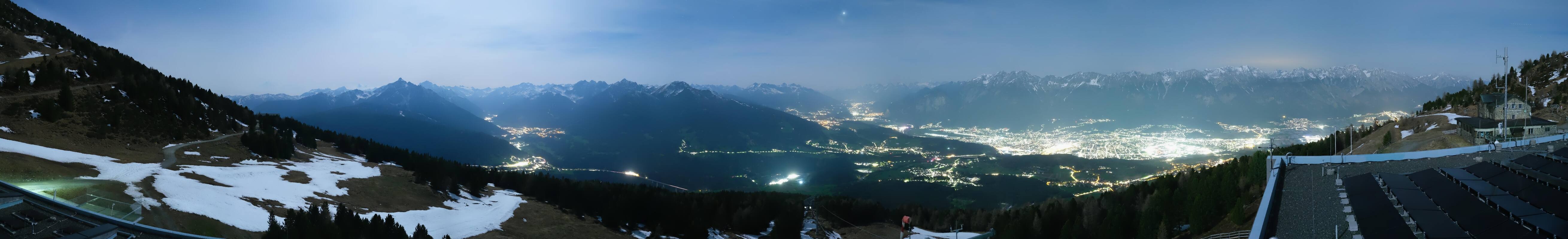 Archiv Foto Webcam Patscherkofel - Blick auf Innsbruck