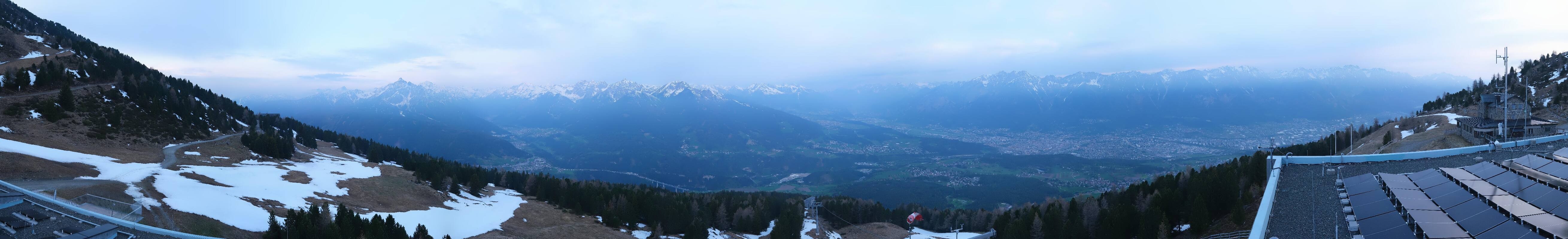 Archiv Foto Webcam Patscherkofel - Blick auf Innsbruck