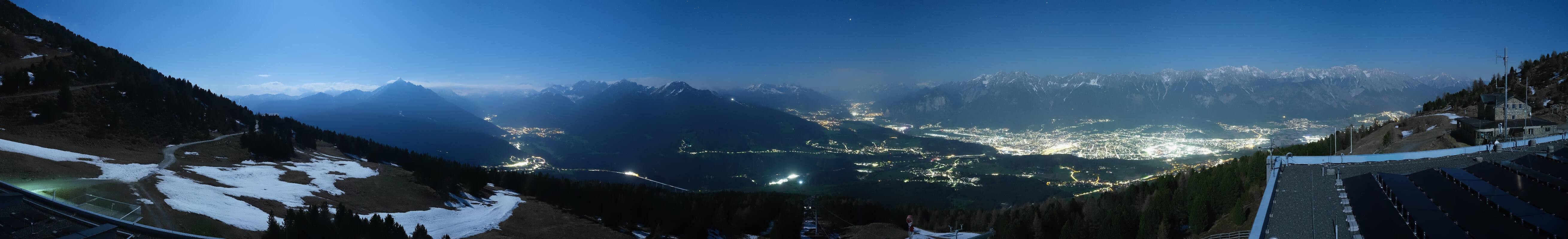 Archiv Foto Webcam Patscherkofel - Blick auf Innsbruck