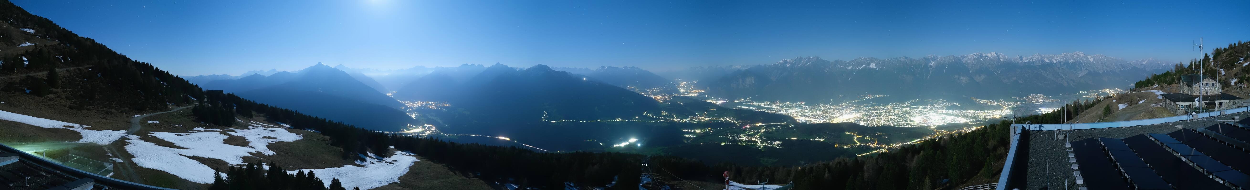 Archiv Foto Webcam Patscherkofel - Blick auf Innsbruck