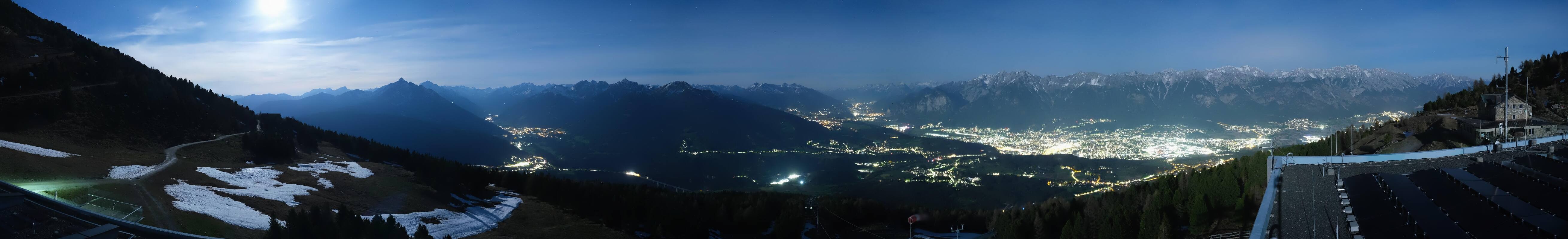 Archiv Foto Webcam Patscherkofel - Blick auf Innsbruck