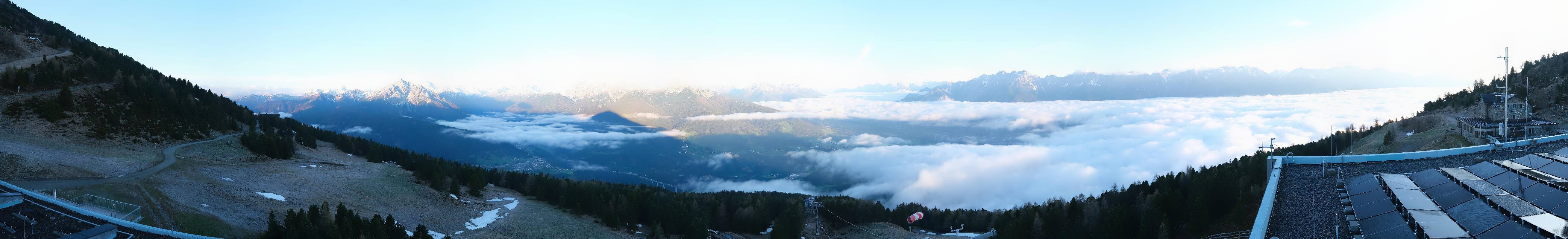 Archiv Foto Webcam Patscherkofel - Blick auf Innsbruck