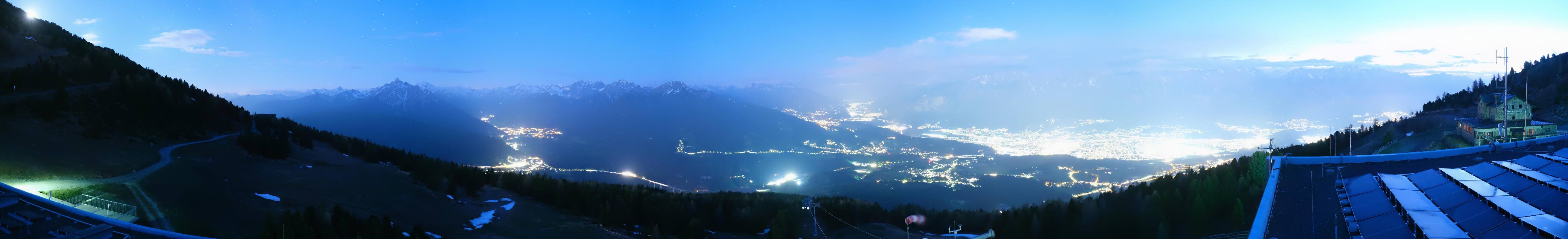 Archiv Foto Webcam Patscherkofel - Blick auf Innsbruck