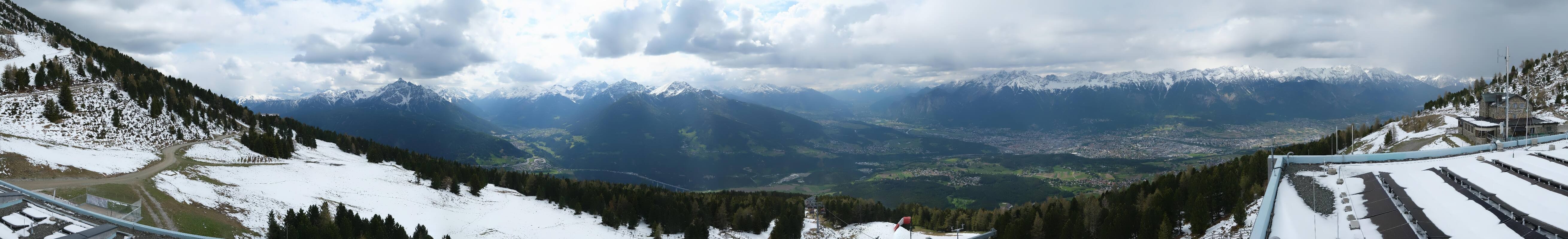 Archiv Foto Webcam Patscherkofel - Blick auf Innsbruck